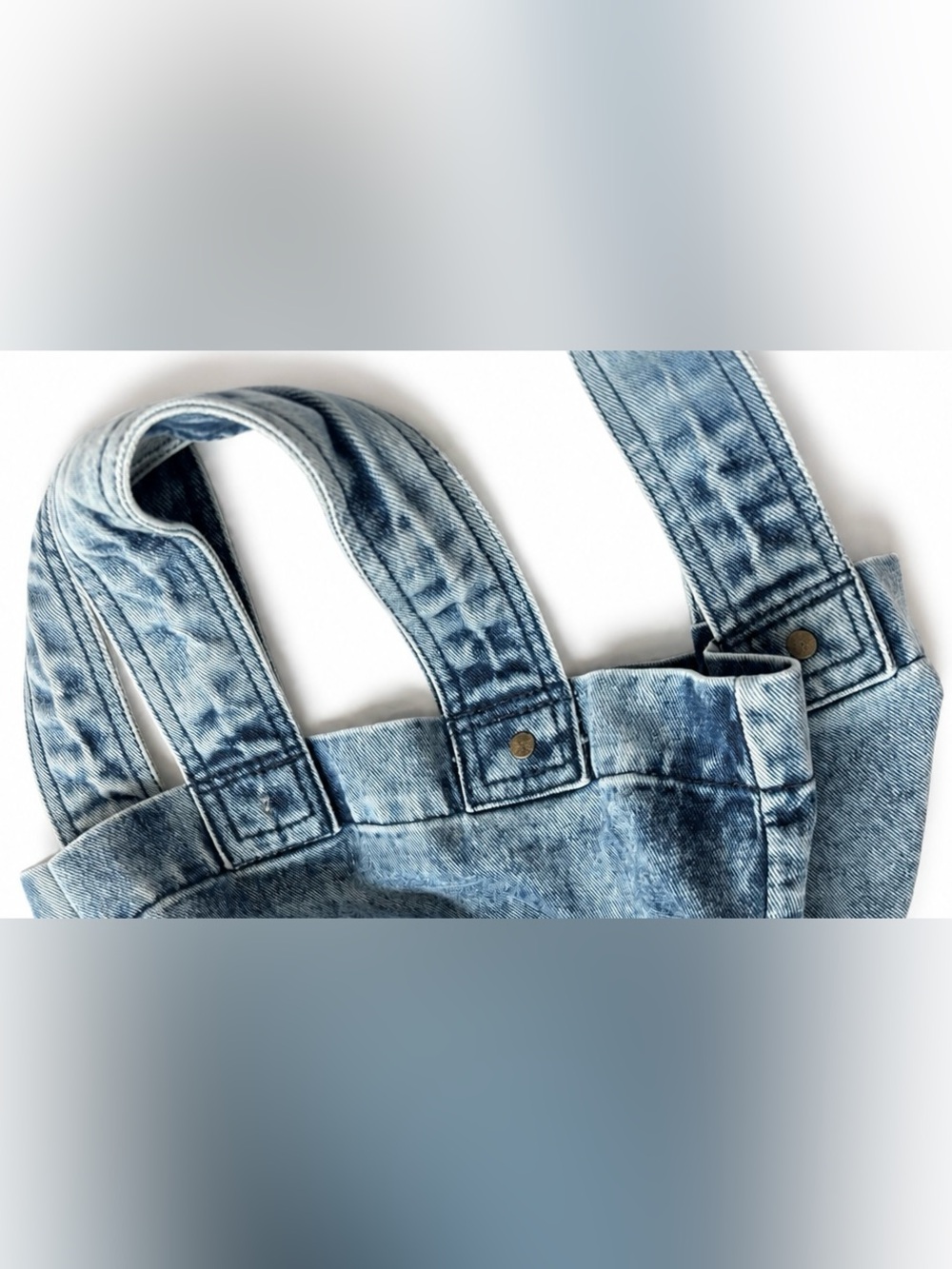Rare Free People We The Free Oversized Acid Wash Denim Tote Bag Blue - Picture 9 of 15